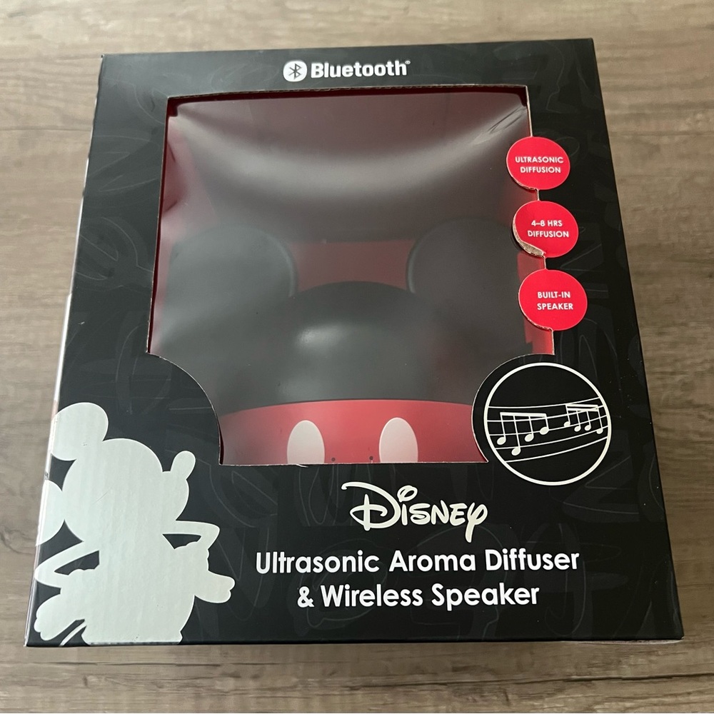 Mickey Ultrasonic Aroma Diffuser & Wireless Speaker